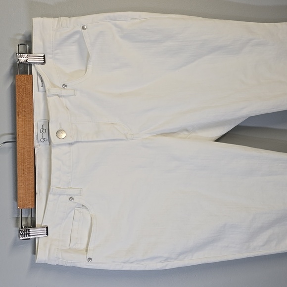 Jessica Simpson Jeans Women's Size 12 White Rolled crop Skinny White Jeans - Picture 4 of 11